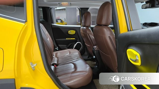 Jeep Renegade id 5004620 из Кореи 31