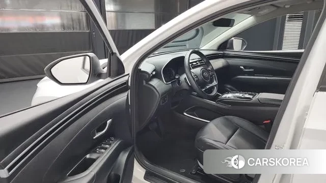 Hyundai Tucson (NX4) id 3421278 из Кореи 20