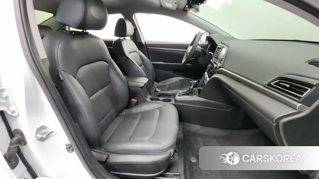 Hyundai The New Avante AD id 3924431 из Кореи 20
