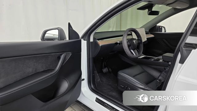 Tesla Model Y id 4721364 из Кореи 36