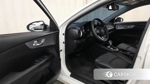 Kia The New K3 2nd generation id 4725513 из Кореи 31