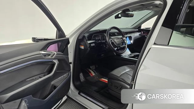 Audi e-Tron id 4958573 из Кореи 20