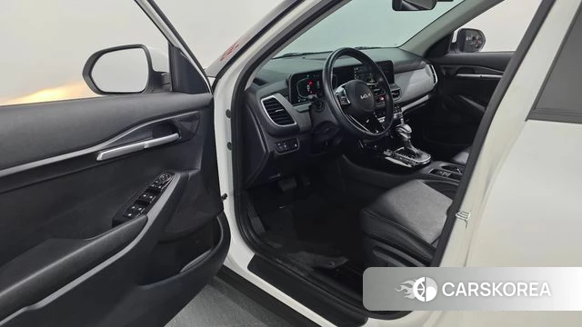 Kia The New Seltos id 4995946 из Кореи 34