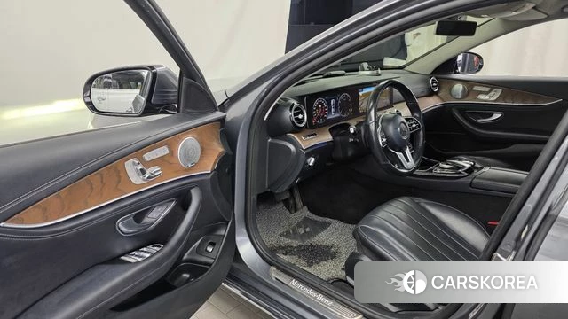 Mercedes-Benz E-Class W213 id 5035788 из Кореи 33