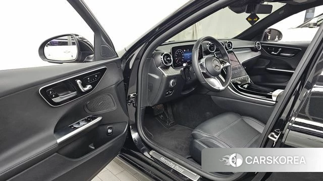 Mercedes-Benz C-Class W206 id 5016043 из Кореи 34