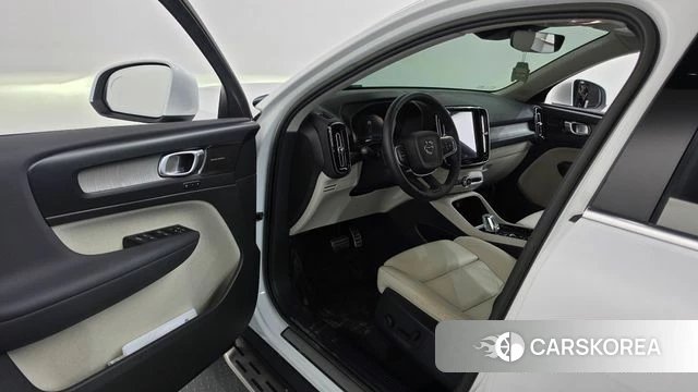 Volvo XC40 id 4935786 из Кореи 32