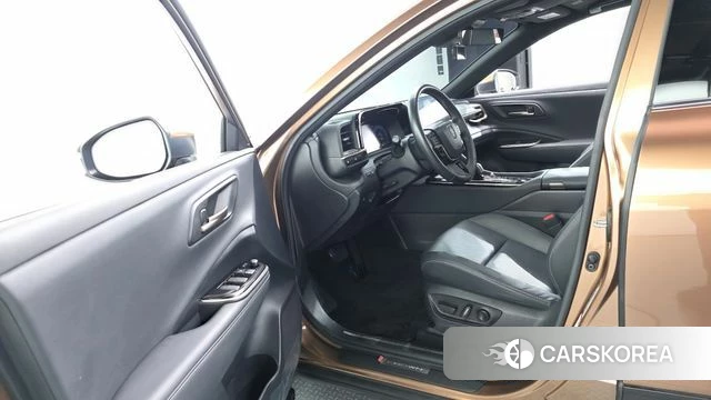 Toyota Crown Crossover id 5021475 из Кореи 41