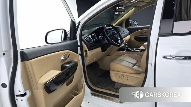 Kia The New Carnival id 4967691 из Кореи 20