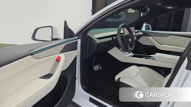 Tesla Model Y id 4853361 из Кореи 34