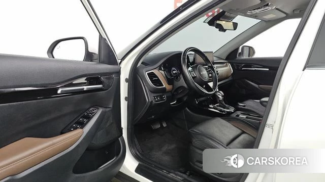 Kia Seltos id 4936276 из Кореи 30