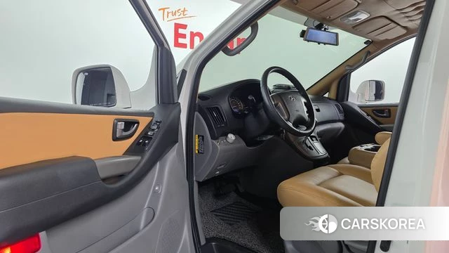 Hyundai The New Grand Starex id 4998000 из Кореи 40