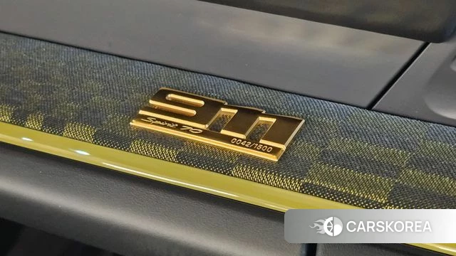 Porsche 911(992) id 4995329 из Кореи 20