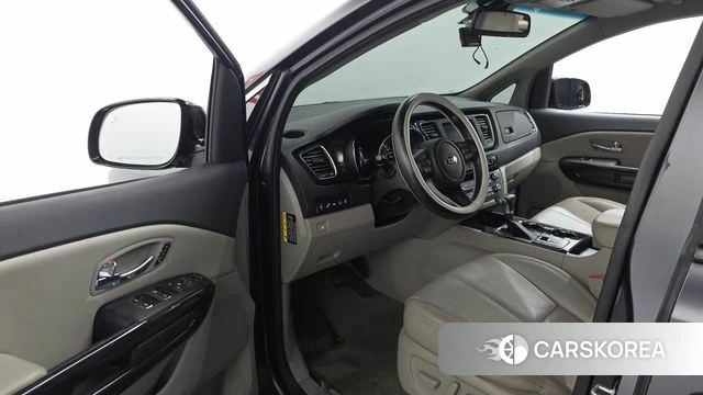 Kia The New Carnival id 5029113 из Кореи 31