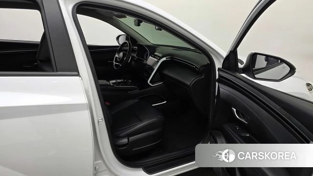 Hyundai Tucson (NX4) id 4950629 из Кореи 33