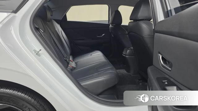 Hyundai Avante Hybrid (CN7) id 4991517 из Кореи 31
