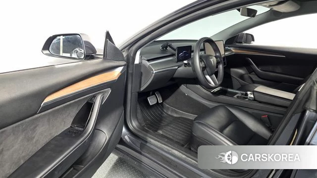 Tesla Model 3 id 5012982 из Кореи 33