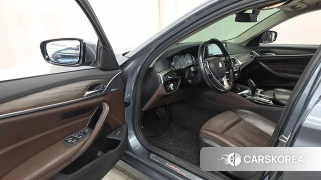 BMW 5 Series (G30) id 4978189 из Кореи 20