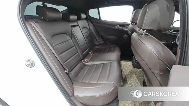 Kia Stinger id 5060966 из Кореи 36