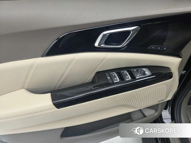 Kia Carnival 4th generation id 4935803 из Кореи 17