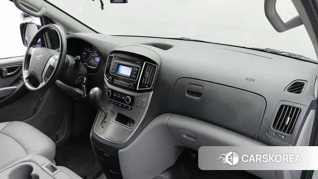 Hyundai The New Grand Starex id 4977000 из Кореи 20