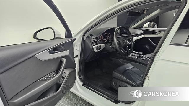 Audi A4 (B9) id 4959825 из Кореи 30