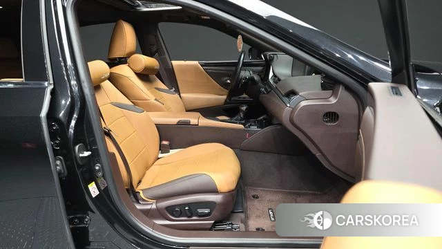 Lexus ES300h 7th generation id 4998519 из Кореи 36