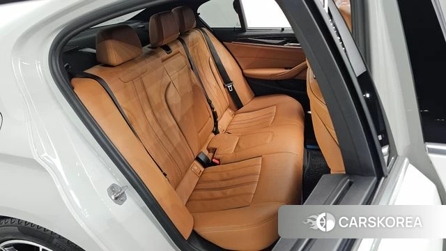 BMW 5 Series (G30) id 4986633 из Кореи 34