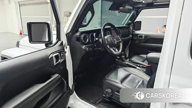 Jeep Wrangler (JL) id 5039826 из Кореи 32