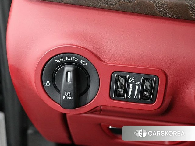 Maserati Quattroporte id 4978181 из Кореи 19