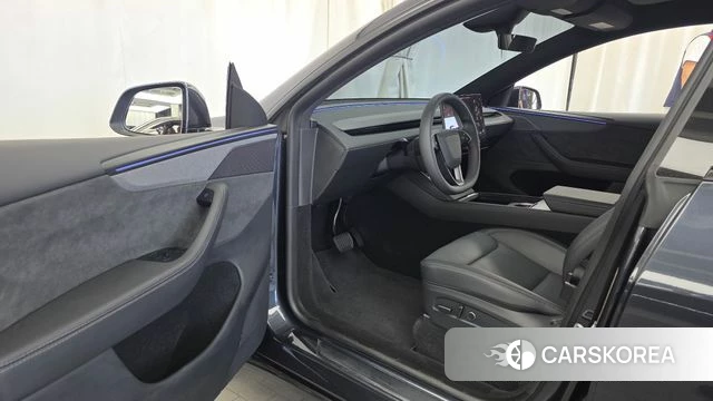 Tesla Model Y id 4897622 из Кореи 33