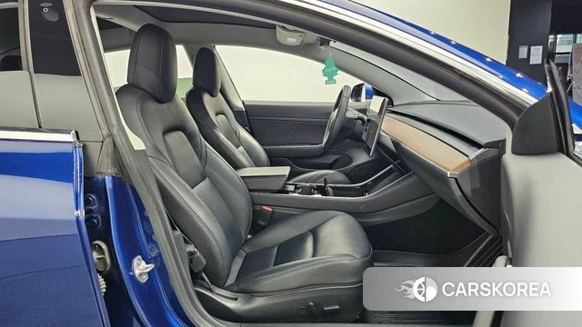 Tesla Model 3 id 4987635 из Кореи 32