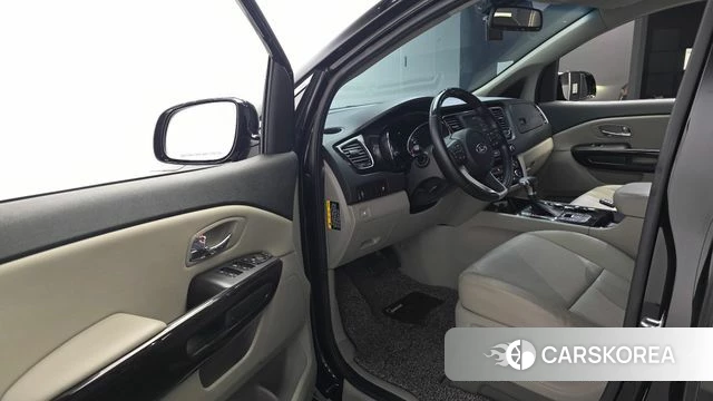 Kia The New Carnival id 5041423 из Кореи 32