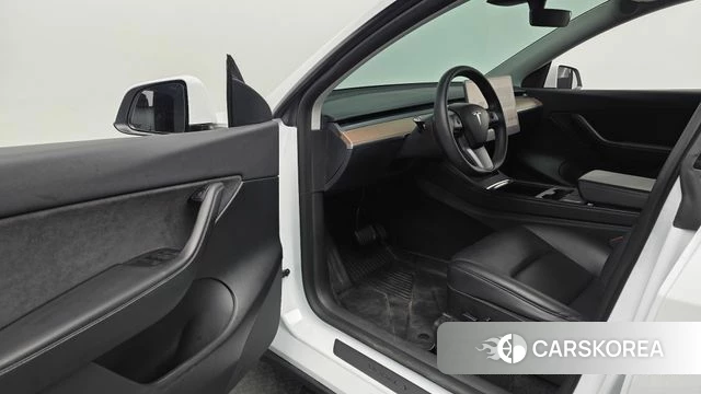 Tesla Model Y id 4976150 из Кореи 32