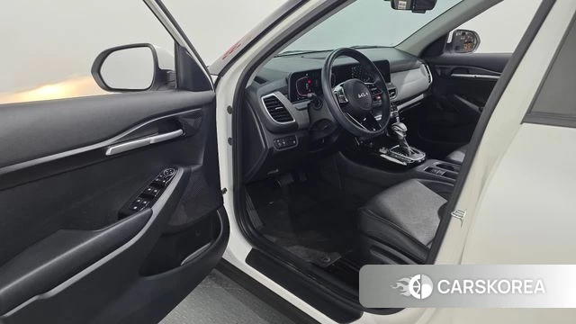 Kia The New Seltos id 4995960 из Кореи 32