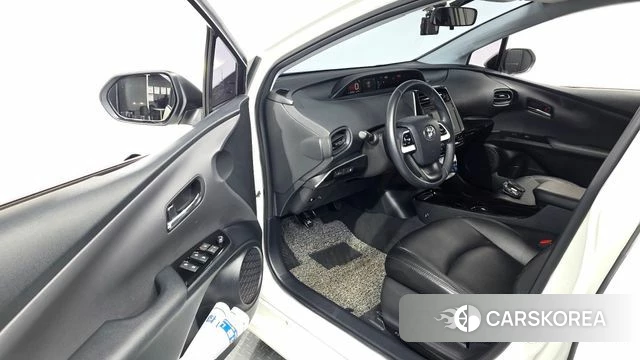 Toyota Prius 4th Generation id 5018883 из Кореи 30