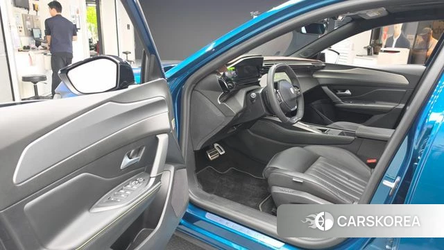 Peugeot 408 id 4480015 из Кореи 32