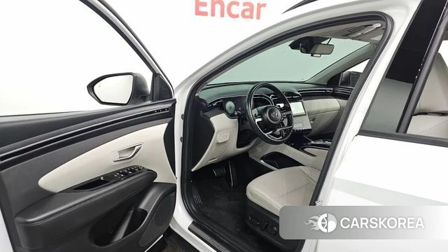 Hyundai Tucson (NX4) id 4996116 из Кореи 36