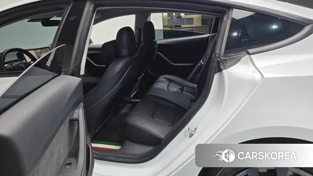 Tesla Model 3 id 5012450 из Кореи 31