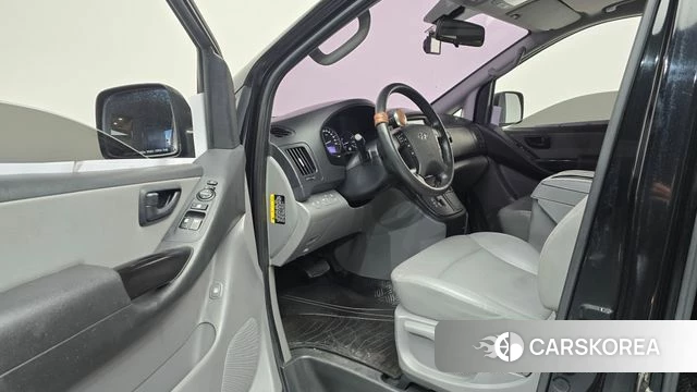 Hyundai The New Grand Starex id 5041863 из Кореи 31
