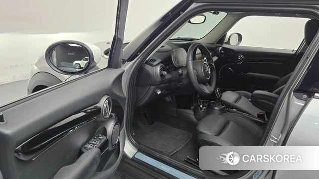Mini Cooper id 4957719 из Кореи 30