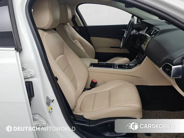 Jaguar XE id 4865626 из Кореи 20