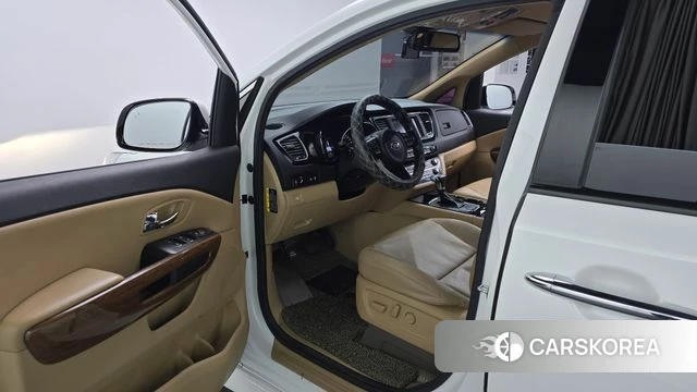 Kia All New Carnival id 4983248 из Кореи 20