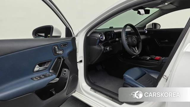 Mercedes-Benz A-Class W177 id 4959789 из Кореи 30