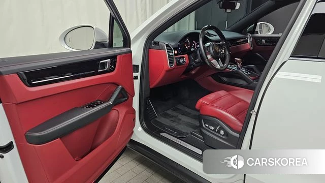 Porsche Cayenne (PO536) id 4793876 из Кореи 32