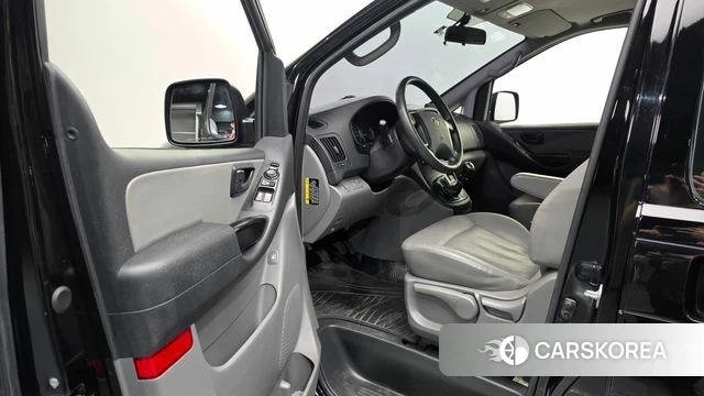 Hyundai The New Grand Starex id 4959731 из Кореи 30