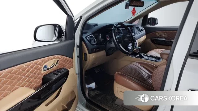 Kia The New Carnival id 3593438 из Кореи 20