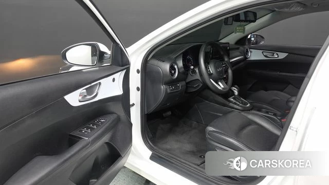 Kia The New K3 2nd generation id 4986169 из Кореи 31
