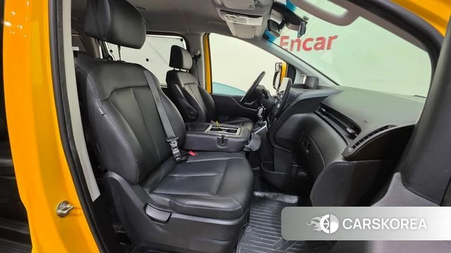 Hyundai Staria id 5016370 из Кореи 20