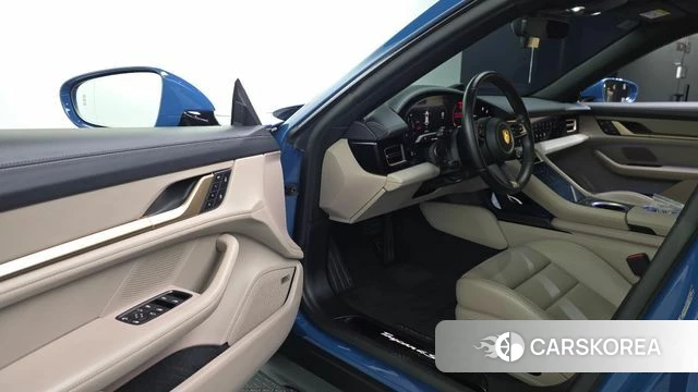 Porsche Taycan id 4893557 из Кореи 33