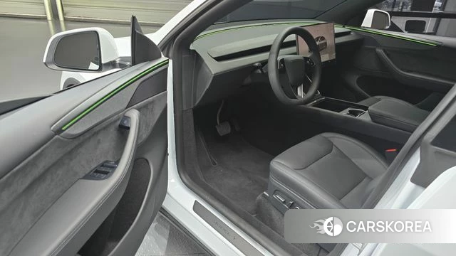 Tesla Model Y id 4940792 из Кореи 32